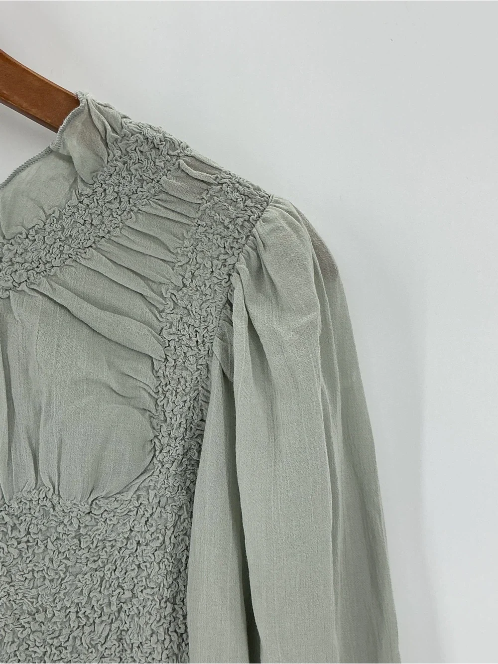 Anthropologie Balloon Sleeve Smocked Peplum Blouse Sage Green Size S - Picture 8 of 11
